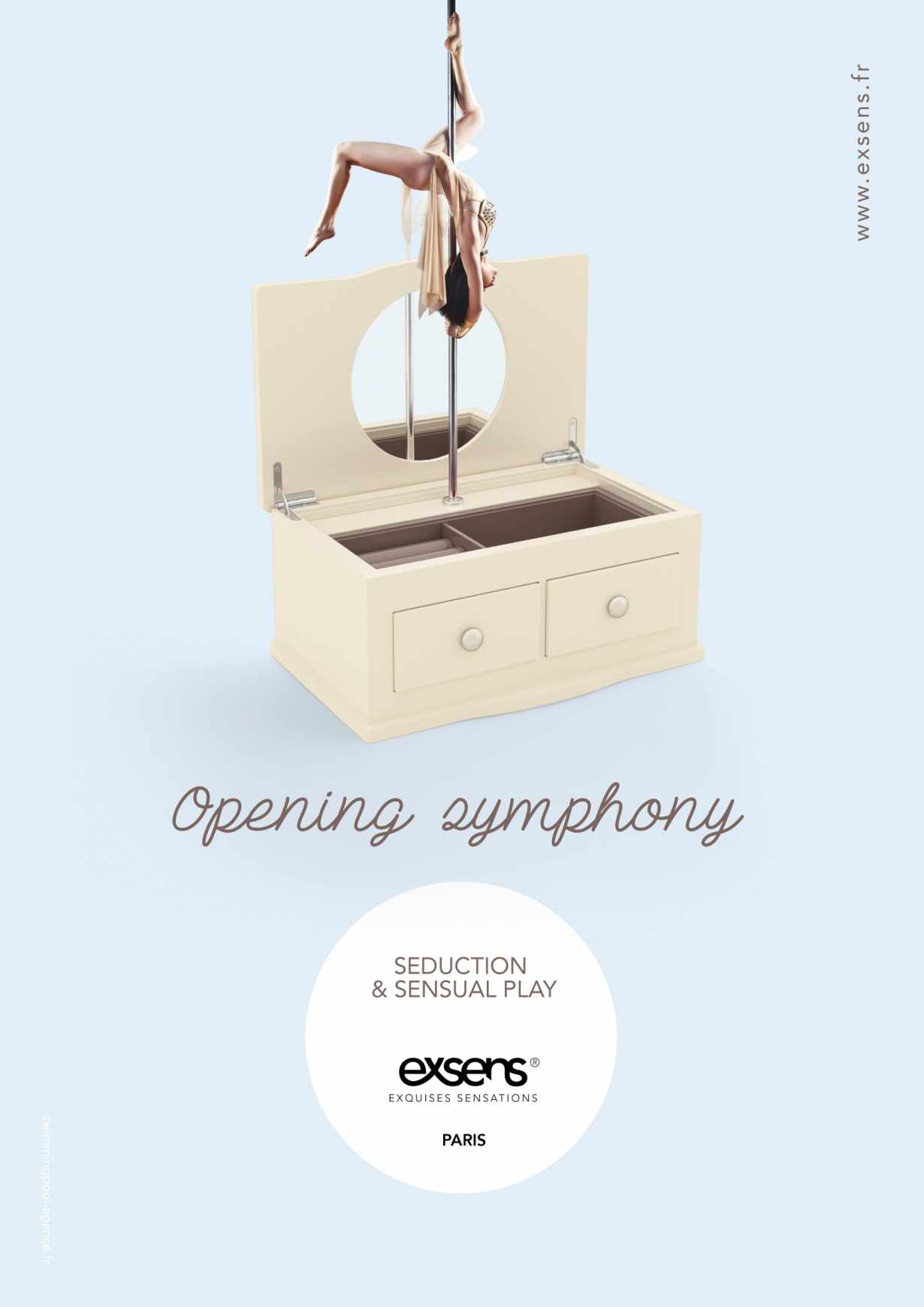 法國Exsens女子健康美容會所平面廣告創意設計-柔韌性廣告