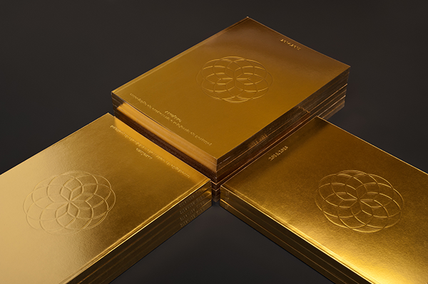 aorp 珠寶公司燙金年鑒樣本畫冊設計-尚略上海畫冊設計公司設計佳作2