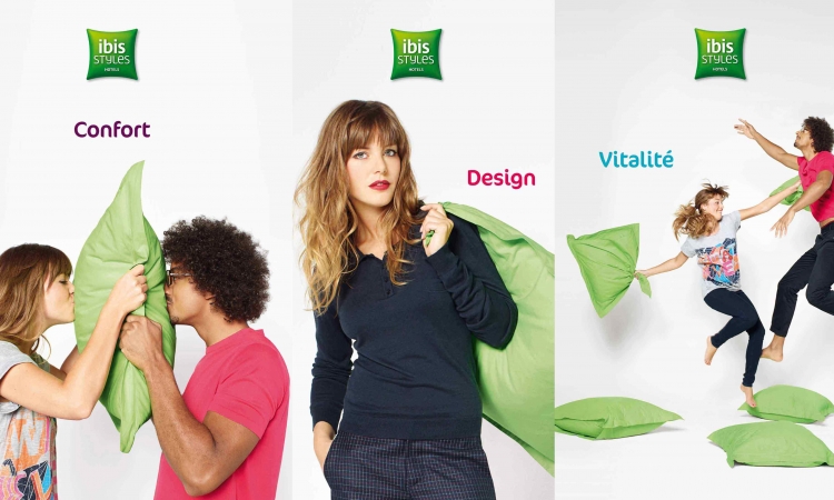 宜必思酒店標志設計，品牌形象設計，廣告設計8