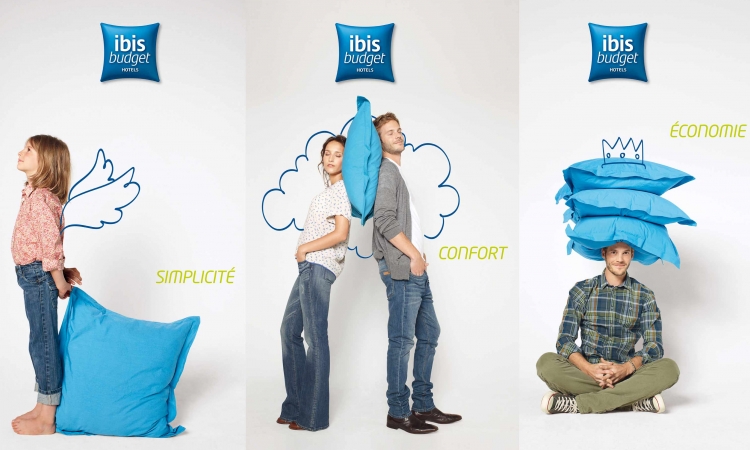 宜必思酒店標志設計，品牌形象設計，廣告設計11