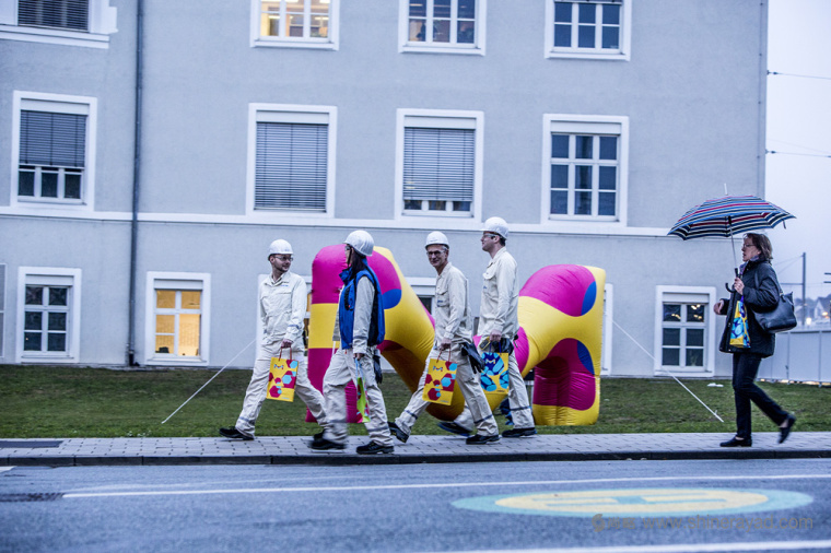 德國默克集團新英文文字商標LOGO設計-上海LOGO設計公司設計資訊20