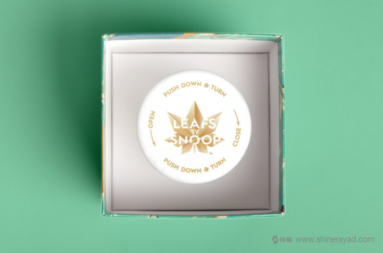 LEAFS BY SNOOP 大麻食品制品金色花朵包裝設計-上海包裝設計公司5