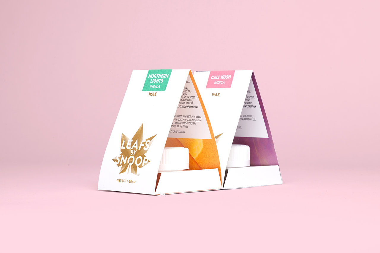 LEAFS BY SNOOP 大麻食品制品金色花朵包裝設計-上海包裝設計公司11