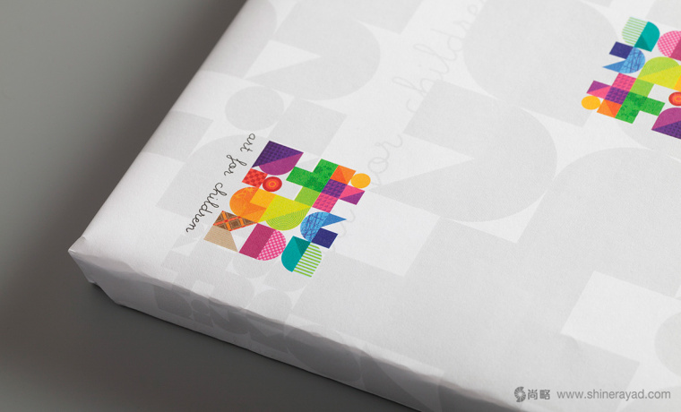 Ilustrarium在線藝術(shù)網(wǎng)店電商品牌LOGO設(shè)計(jì)-上海LOGO設(shè)計(jì)公司2