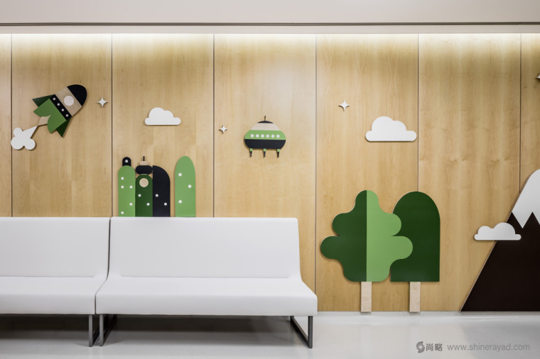 西班牙兒童腫瘤醫院Atencions內部空間品牌形象設計-上海品牌形象設計公司6
