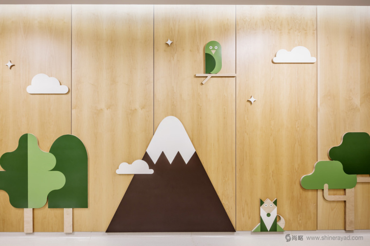 西班牙兒童腫瘤醫院Atencions內部空間品牌形象設計與導視設計9