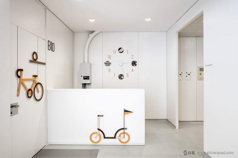 西班牙兒童腫瘤醫院Atencions內部空間環境形象設計與導視設計11