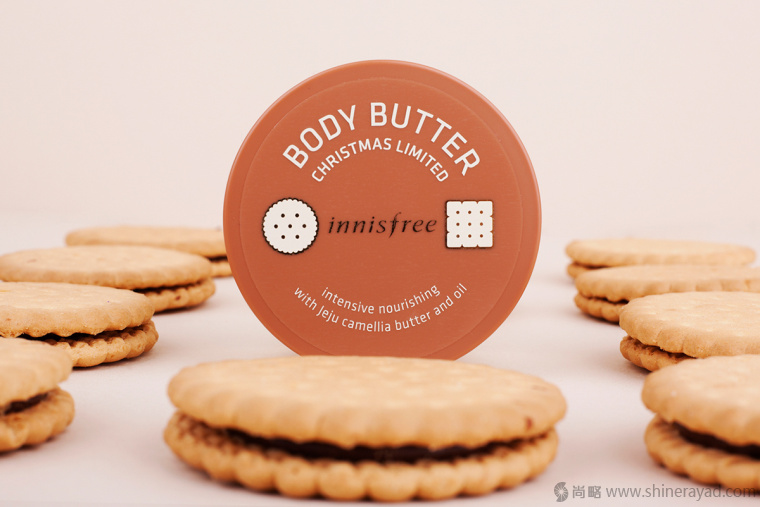 17上海包裝設計公司-韓國 Innisfree 女性化妝品護膚品品牌圣誕節日裝包裝設計