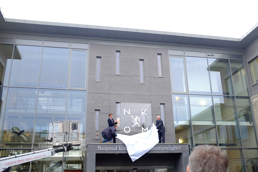 上海標志設計公司尚略廣告分享：挪威Norwegian通信管理局標志設計品牌設計5