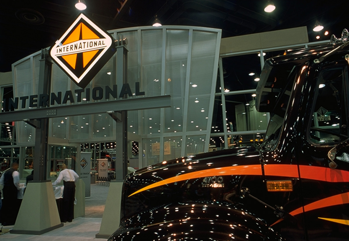 INTERNATIONAL卡車品牌標志設計VI設計4