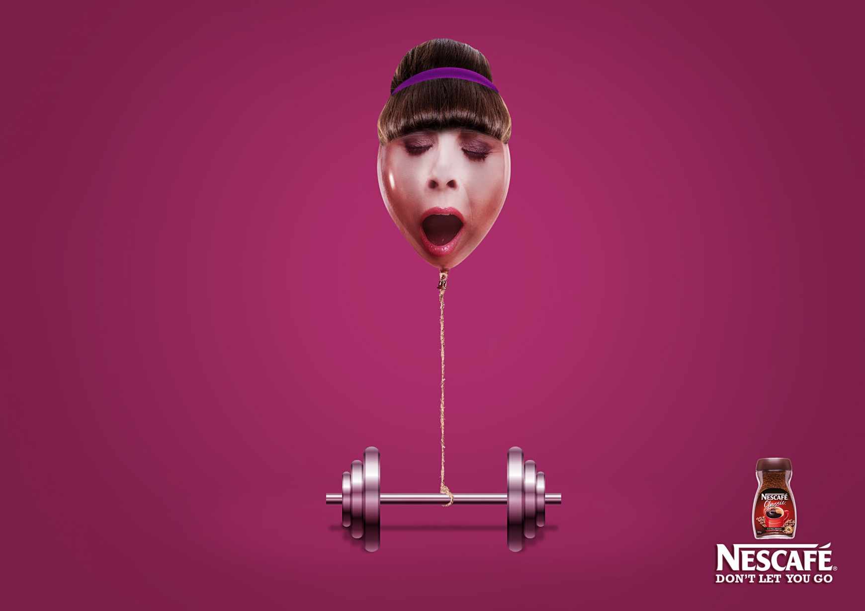 上海廣告設計公司分享雀巢咖啡飲品創意平面廣告設計-杠鈴篇