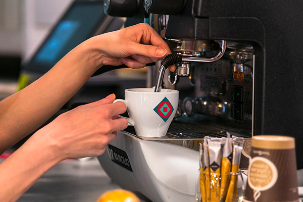 Kvadrat 羅馬披薩連鎖餐廳品牌形象設計上海品牌策劃設計公司17