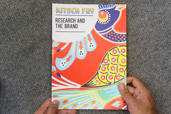 巴基斯坦 Kitsch Fry 民族風(fēng)情介紹畫冊設(shè)計(jì)-上海畫冊設(shè)計(jì)公司分享1