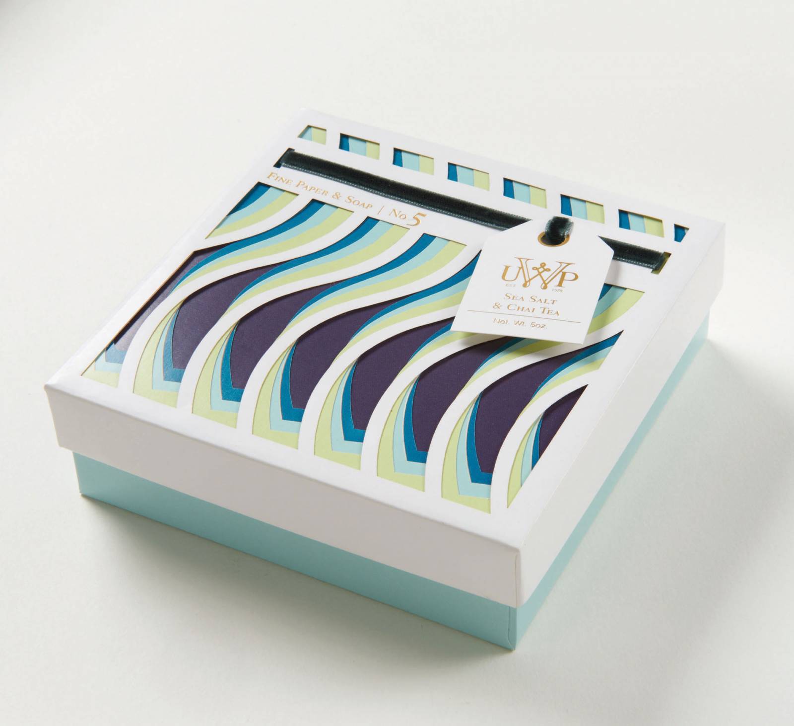 UWP高端奢侈肥皂禮盒包裝設計-水紋圖形