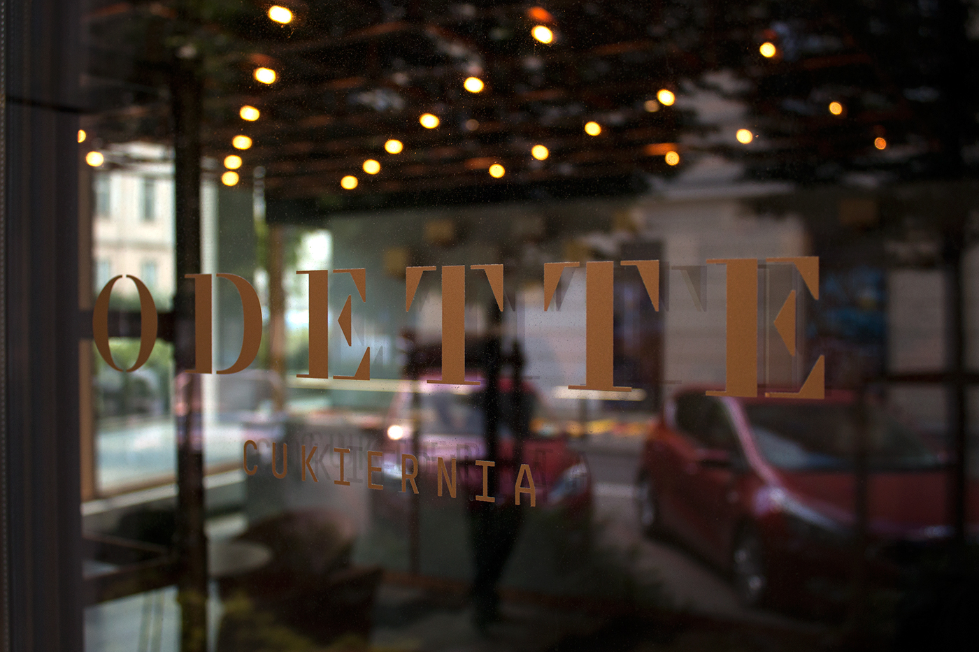 Odette 烘培面包店標志設計品牌VI形象設計5