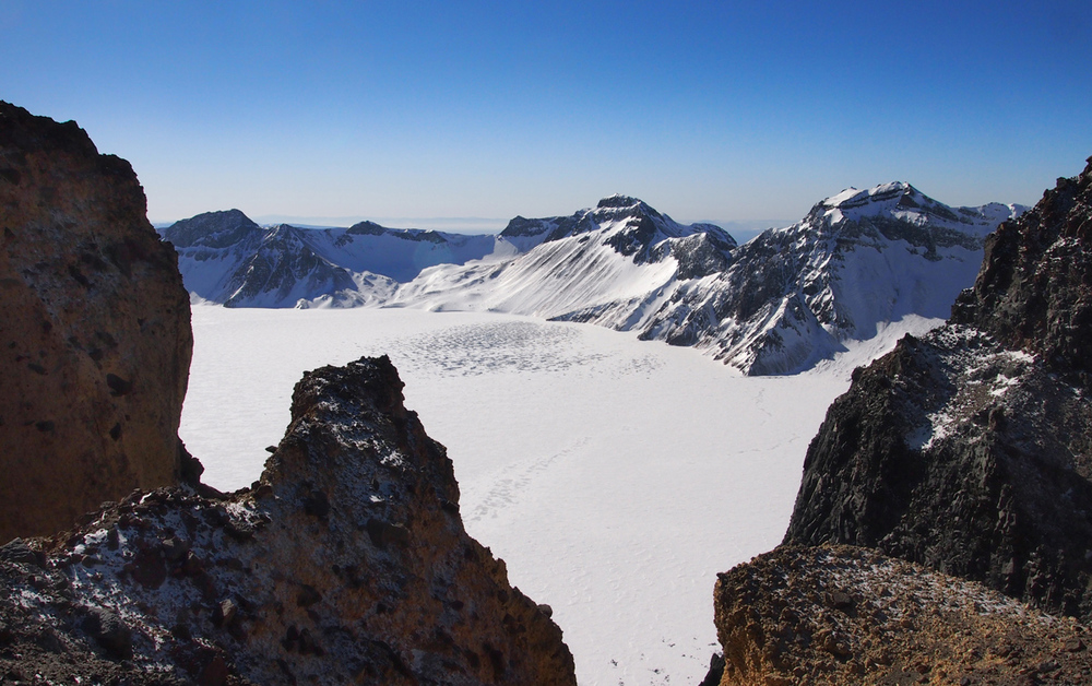 8.農(nóng)夫山泉礦泉水長白山水源地