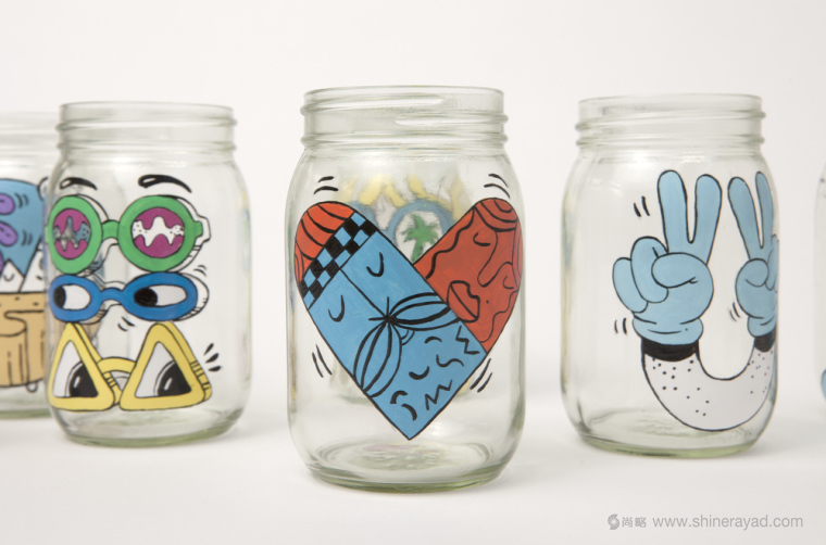 星巴克?冷咖啡茶葉手工玻璃杯插畫包裝設計-上海包裝設計公司設計分享1