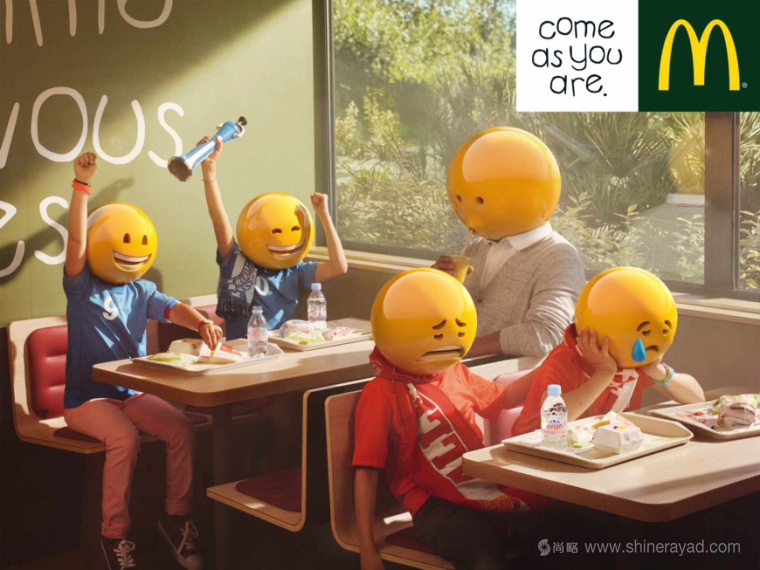 麥當(dāng)勞黃色玩偶平面創(chuàng)意廣告設(shè)計(jì)作品之足球篇 麥當(dāng)勞黃色玩偶平面創(chuàng)意廣告設(shè)計(jì)作品之足球篇
