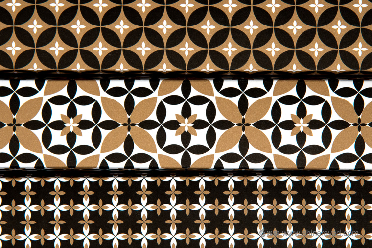 Vosges 松露巧克力禮盒花朵圖案設計包裝設計1