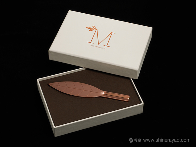 Mansion 豪宅公寓地產品牌VI形象設計-禮品盒設計10