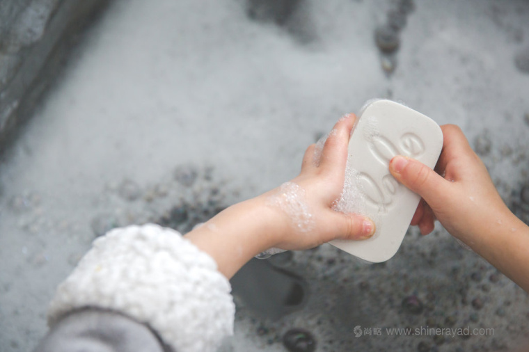 LOLO兒童洗護(hù)沐浴清潔產(chǎn)品及手工肥皂包裝設(shè)計(jì)“手掌印動(dòng)物篇”