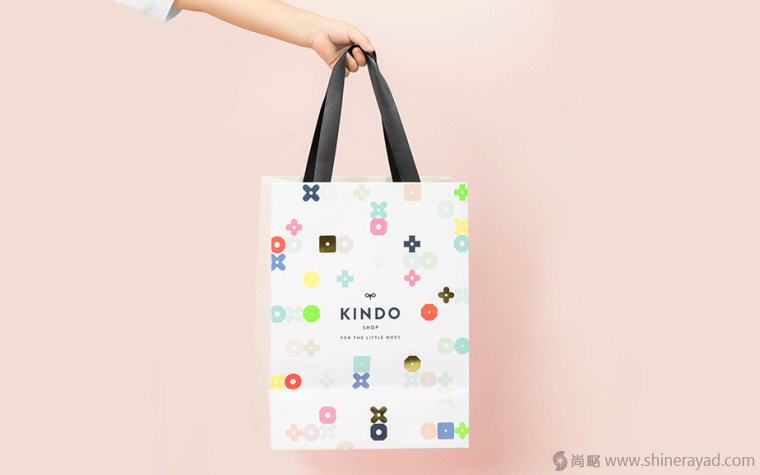Kindo 兒童服裝品牌VI形象設計-手提袋設計-上海品牌形象設計公司13