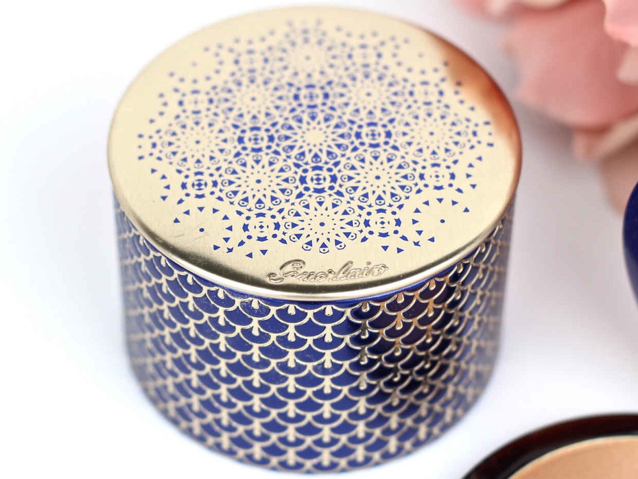 嬌蘭護(hù)膚品2016年節(jié)日包裝設(shè)計--上海包裝設(shè)計公司