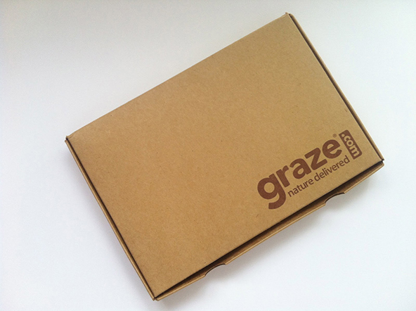上海包裝設(shè)計公司分享20個創(chuàng)意環(huán)保包裝設(shè)計案例-Graze小吃盒子環(huán)保包裝