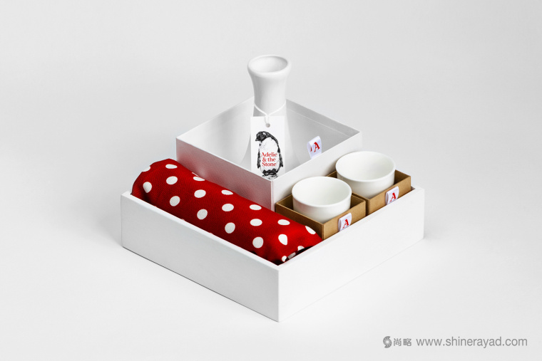 Adelie & the Stone 購物中心節日品牌形象設計與插畫禮品包裝設計