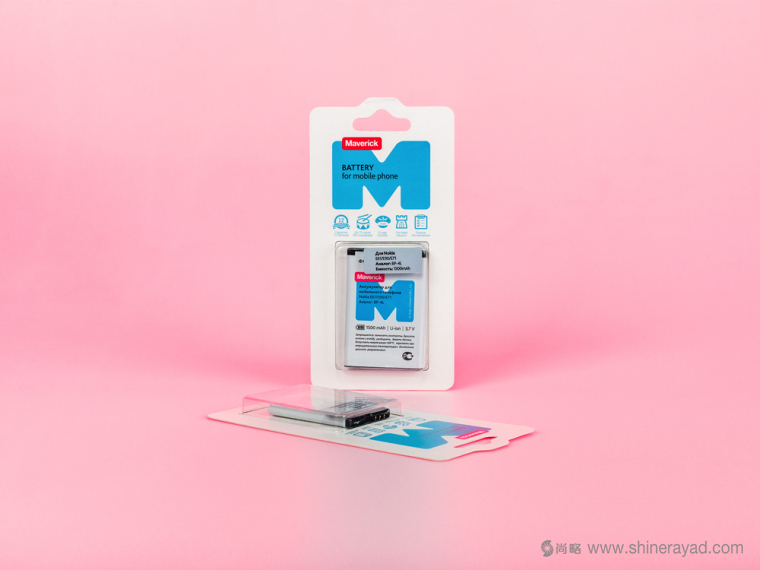 Maverick 智能手機充電線、手機耳機、數據線包、電池等移動配件產品包裝設計3