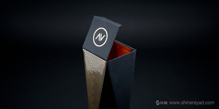 FRAGRANCE FACES 香水包裝設計香水瓶切面造型設計-上海包裝設計公司2