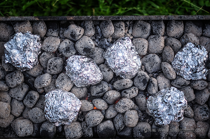 調味品包裝設計案例： SOS 燒烤醬包裝設計-上海包裝設計-上海品牌設計欣賞15