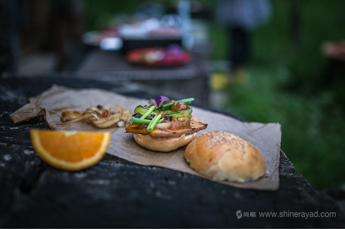 調味品包裝設計案例： SOS 燒烤醬包裝設計-上海包裝設計-上海品牌設計欣賞16