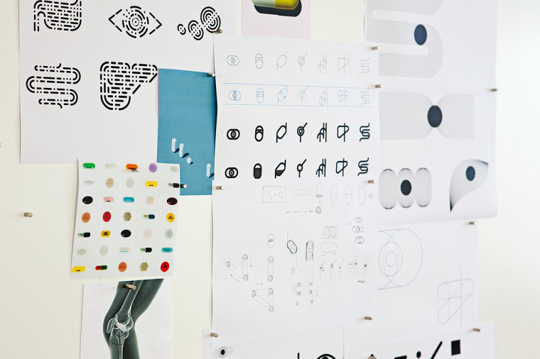 幾何人體器官圖標風格的KGK 營養保健品品牌包裝設計