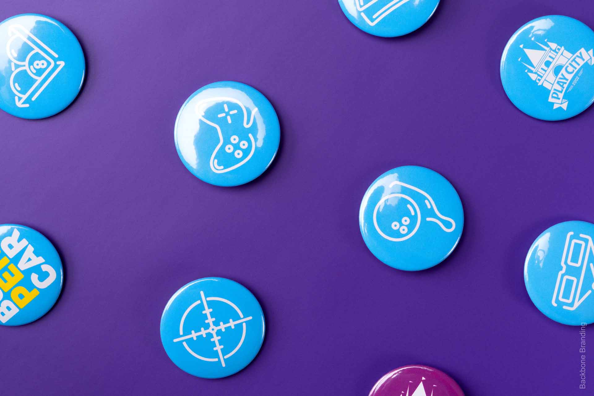 矢量圖畫風格Play City 娛樂公園vi形象設計——展現游戲與現實交融