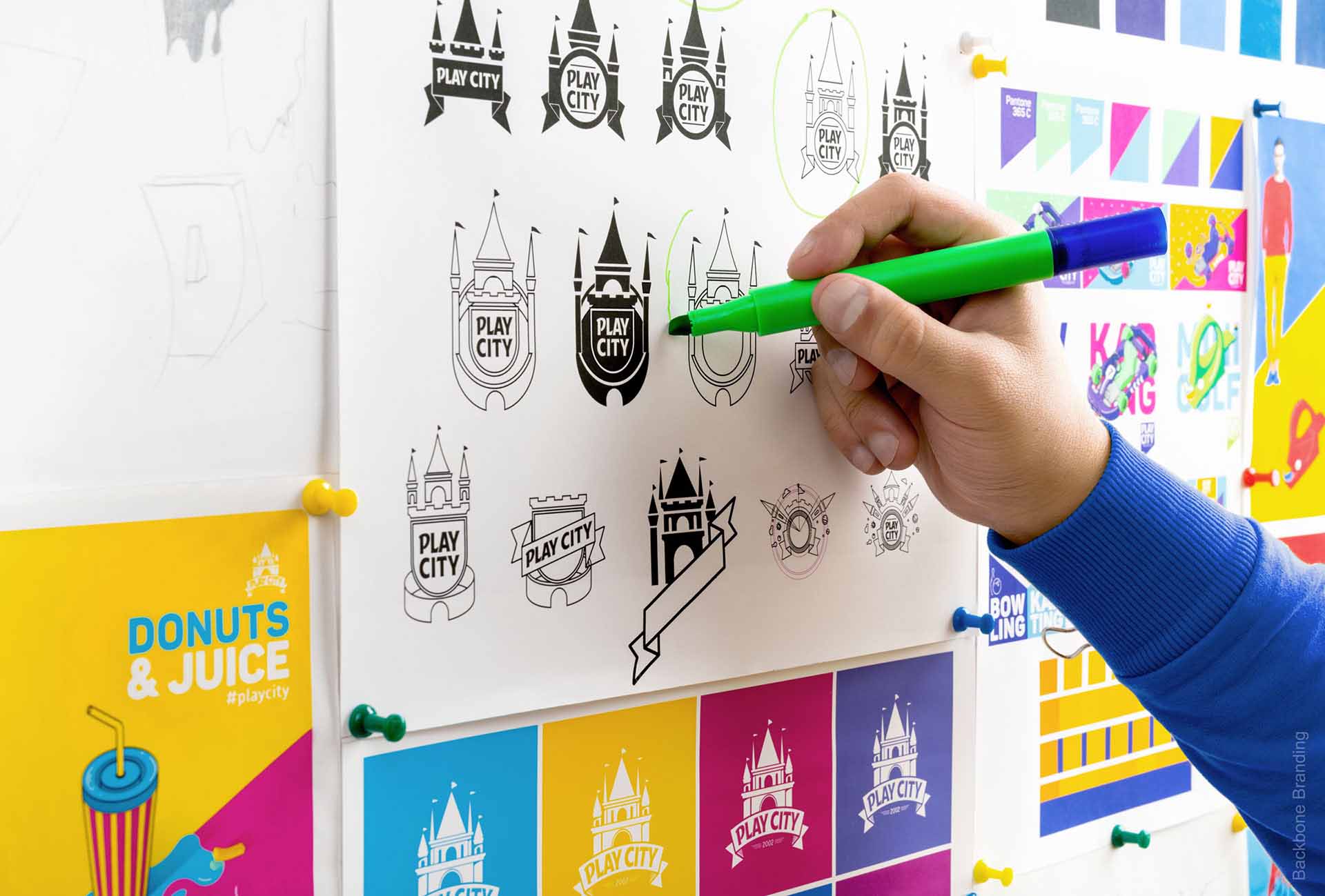 矢量圖畫風格Play City 娛樂公園vi形象設計——展現游戲與現實交融