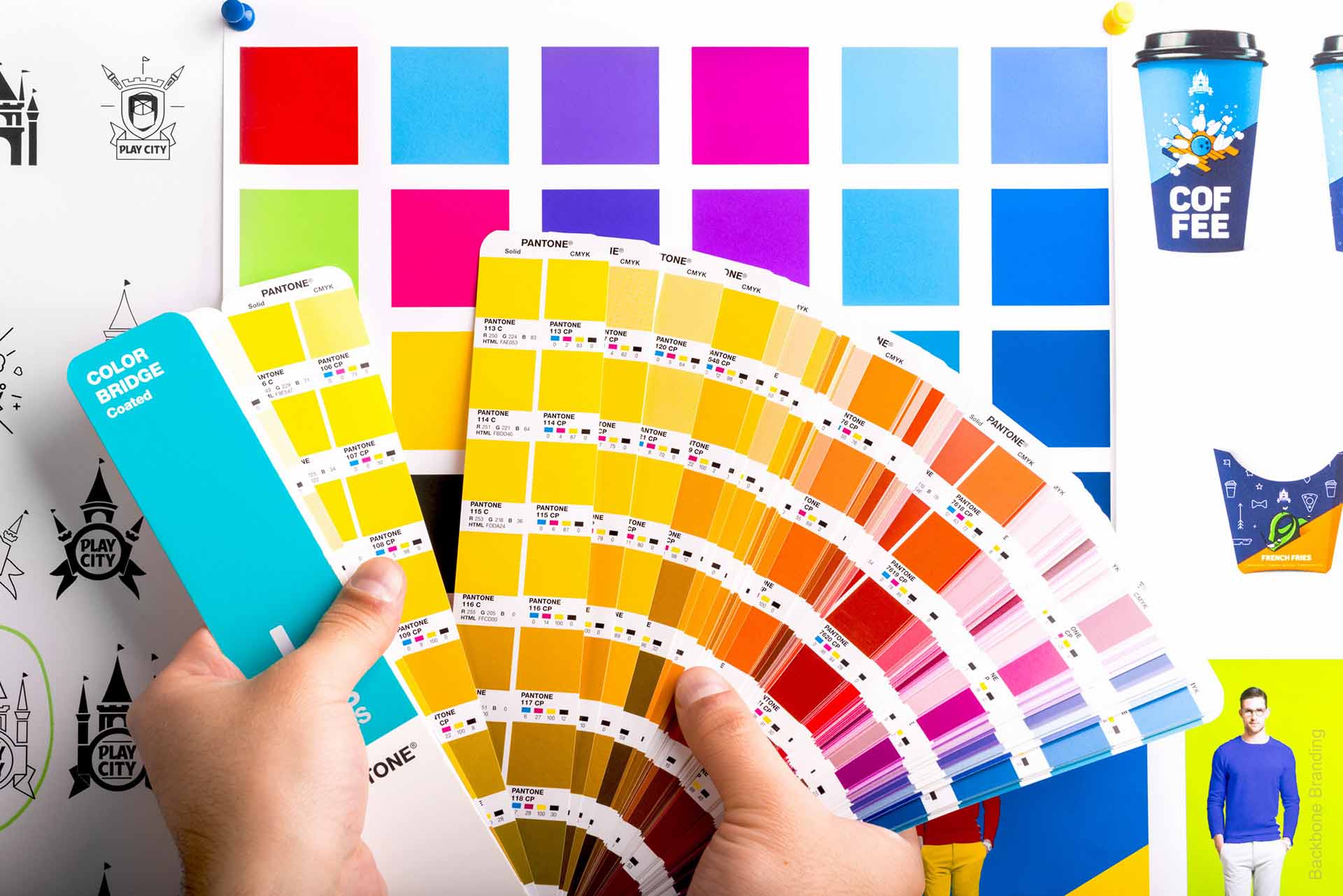 矢量圖畫風格Play City 娛樂公園vi形象設計——展現游戲與現實交融