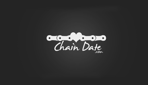 心+鏈條標志設計-上海標志設計公司