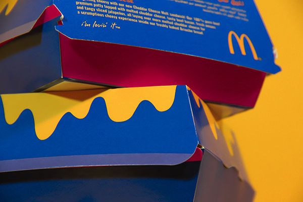 麥當勞漢堡薯條奶酪外賣食品套餐包裝設計-上海包裝設計公司
