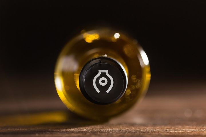 Amphora Olympia 有機(jī)特級(jí)初榨橄欖油品牌標(biāo)志設(shè)計(jì)包裝設(shè)計(jì)-上海標(biāo)志設(shè)計(jì)包裝設(shè)計(jì)公司