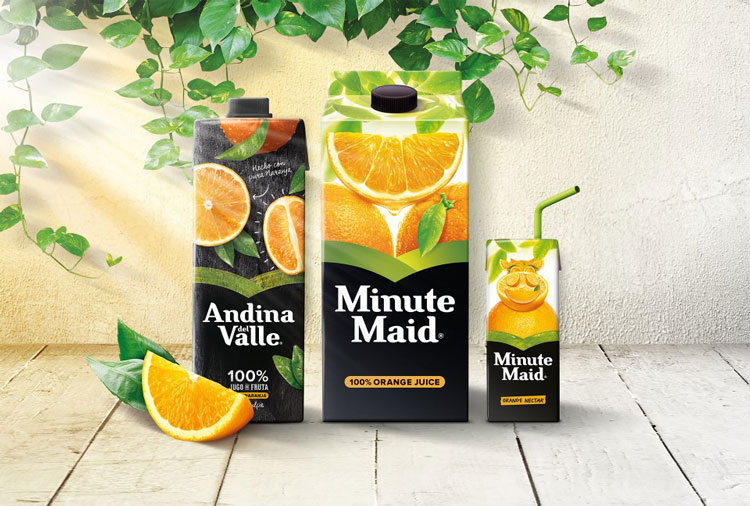 美汁源果汁品牌新包裝規范視覺識別設計-黑色差異化視覺戰略和超真實圖像的視覺沖擊