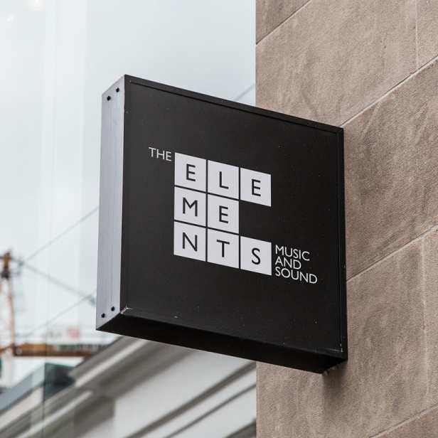 代表結(jié)構(gòu)和組織的方形標志設(shè)計