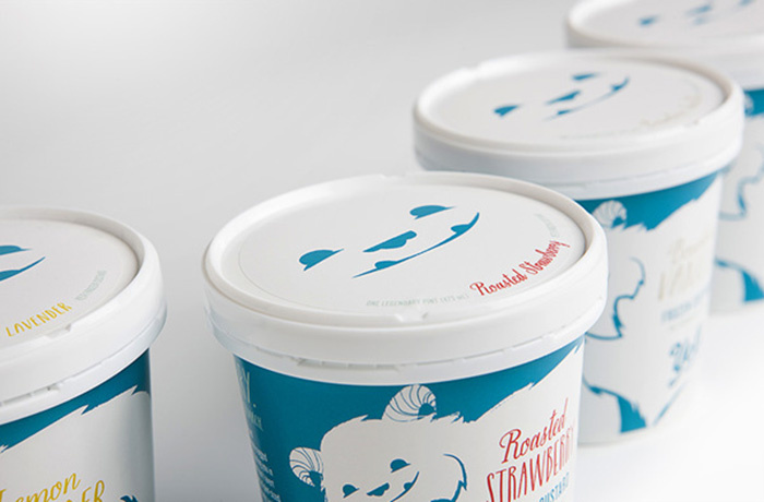 雪人冷凍蛋奶凍包裝設計“雪球熊”