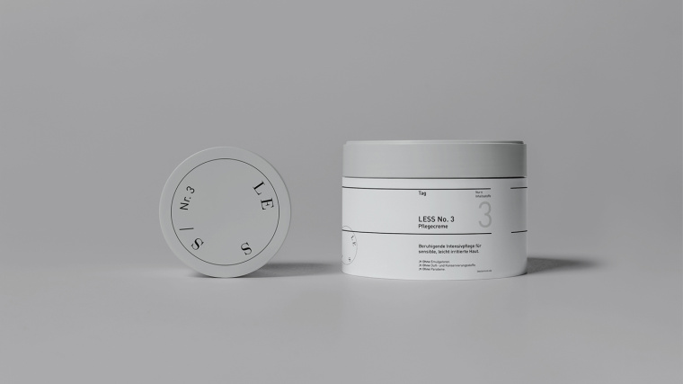 LESS化妝品品牌：最小的品牌標(biāo)識(shí)與最簡單的包裝設(shè)計(jì)