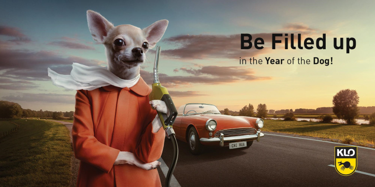 KLO 加油站狗年平面創(chuàng)意廣告“充滿狗的一年”上海廣告設(shè)計(jì)公司