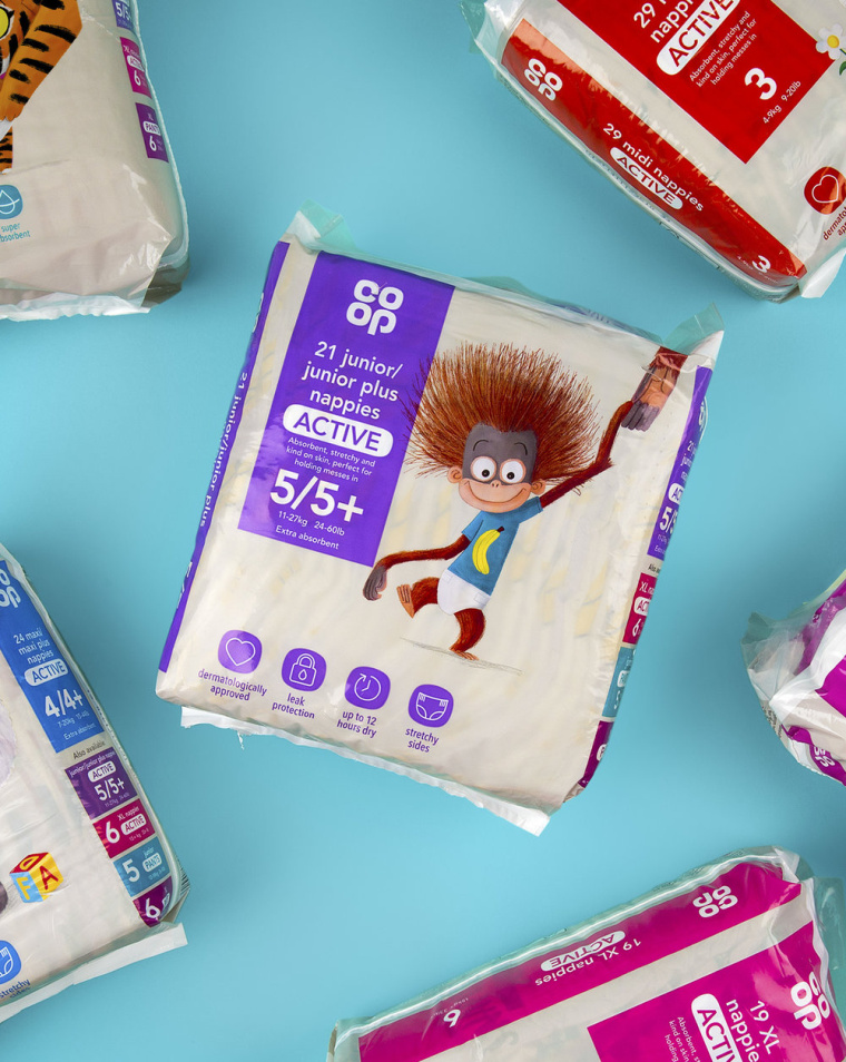 coop嬰兒尿布包裝設計，超可愛的玩偶插畫風格