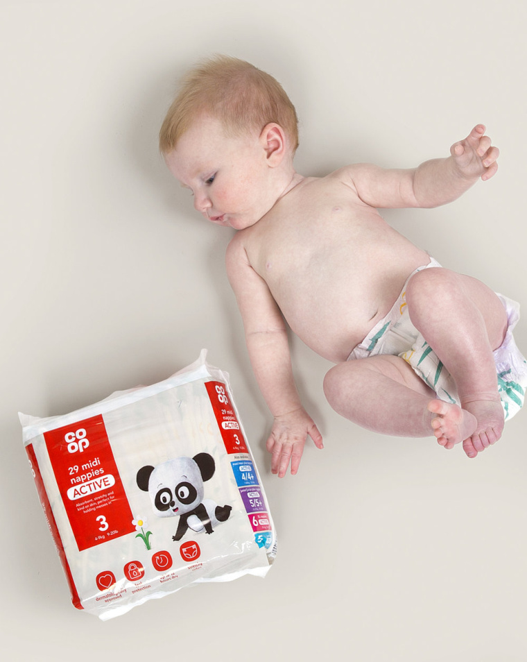 coop嬰兒尿布包裝設計，超可愛的玩偶插畫風格