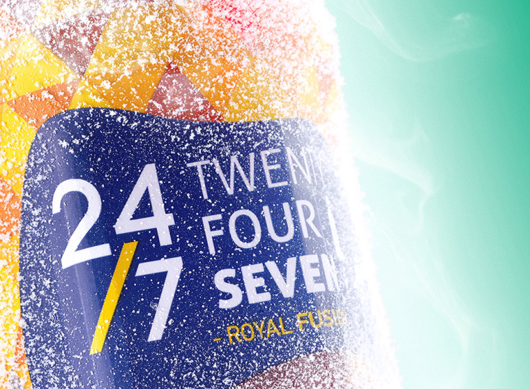 24/7品牌草本植物飲料包裝設計，五顏六色的幾何三角色塊風格包裝設計