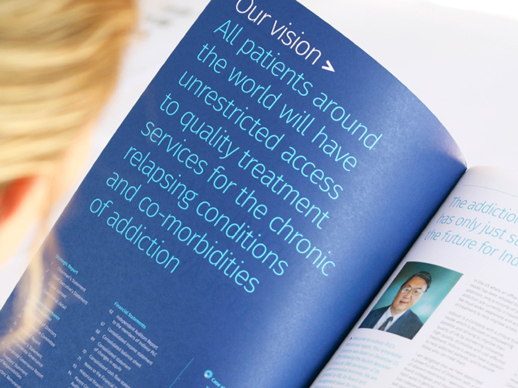 INDIVIOR制藥公司年度報告宣傳畫冊設計