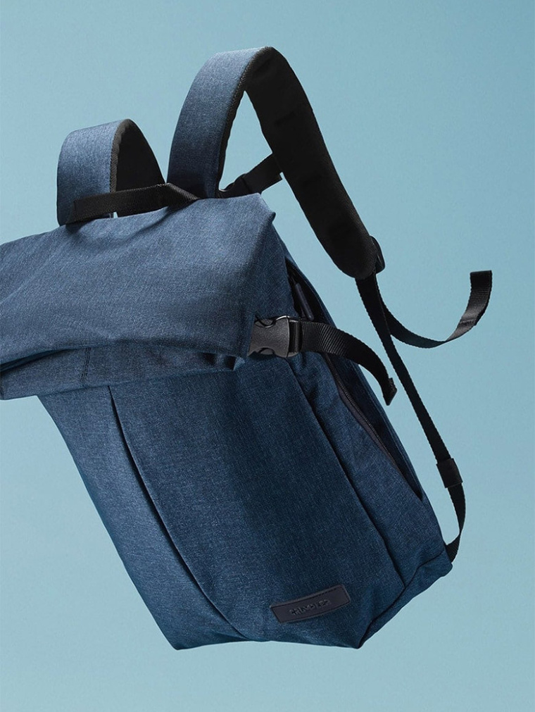 澳洲Crumpler小野人箱包品牌新logo設計，由字母組成的抽象人物